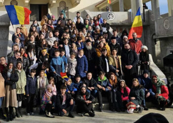 Tabăra patriotică „Viitorul meu e pe pământul meu”, la Mănăstirea Dervent