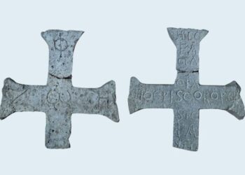 MINAC: Mărturii creștine din Dobrogea antică – Crucea din calcar, descoperită la Callatis