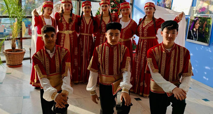 Muzica și dansurile tradiționale tătărești au strălucit la Muzeul Național al Satului „Dimitrie Gusti”