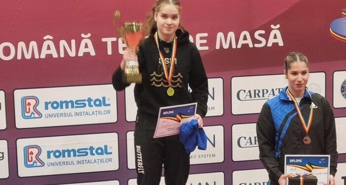 Elena Zaharia (CSM Constanța), triplă campioană națională de tineret, la tenis de masă