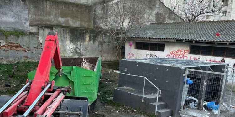 Polaris: Locația din Constanța unde este amplasată bena pentru colectarea deșeurilor voluminoase, săptămâna aceasta