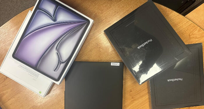 Concursul „Apa este Viață” 2025: Premiile – un laptop, o tabletă sau un Ebook Reader – vă așteaptă!