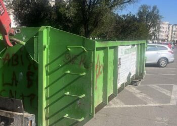 Polaris: Săptămâna aceasta, constănțenii au la dispoziție două containere pentru deșeuri voluminoase