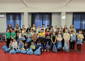 Asociația Oportunități de Afaceri pentru Femei (ASOAF), Filiala Constanța, a oferit cadouri micilor sportivi constănțeni
