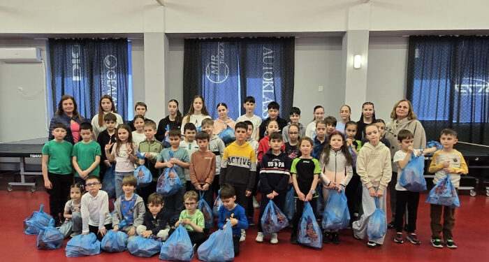 Asociația Oportunități de Afaceri pentru Femei (ASOAF), Filiala Constanța, a oferit cadouri micilor sportivi constănțeni