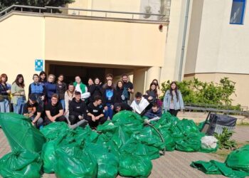 Polaris: 34 de saci colectați, pentru un campus mai curat