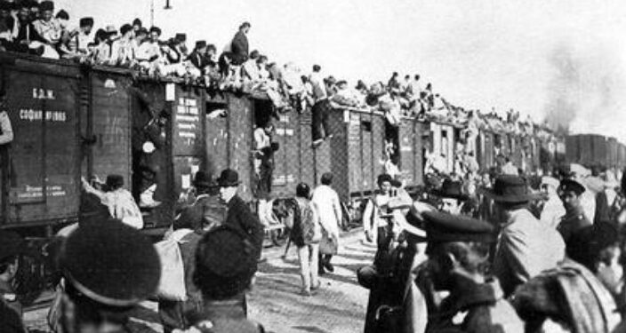 Sürgünlik. Deportarea tătarilor din Crimeea – Qırımtatar halqınıñ sürgünligi 18–20 mai 1944