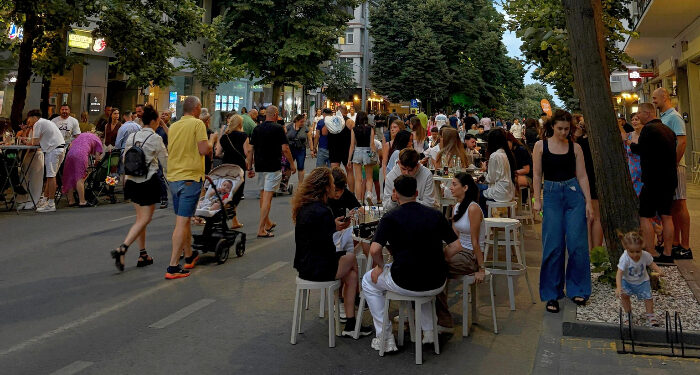 Weekend-ul 19-20 iulie: Bulevardul Tomis devine locul preferat de întâlnire al constănțenilor și turiștilor