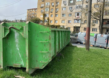 Un container verde POLARIS pentru deșeuri voluminoase este în cartierul KM 4-5 din Constanța, până pe 15 noiembrie
