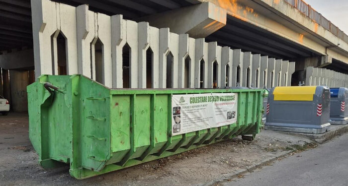 Container verde POLARIS, pe bulevardul IC Brătianu din Constanța, zona Podul IPMC, până pe 29 noiembrie