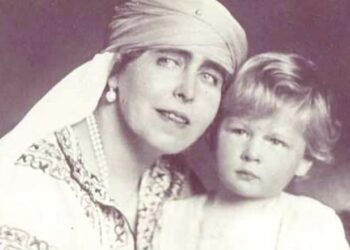 Expoziție „Regina Maria – promotoarea tradițiilor românești”, cu piese din Colecția privată Georgian Anghel, la Muzeul de Artă Populară Constanța