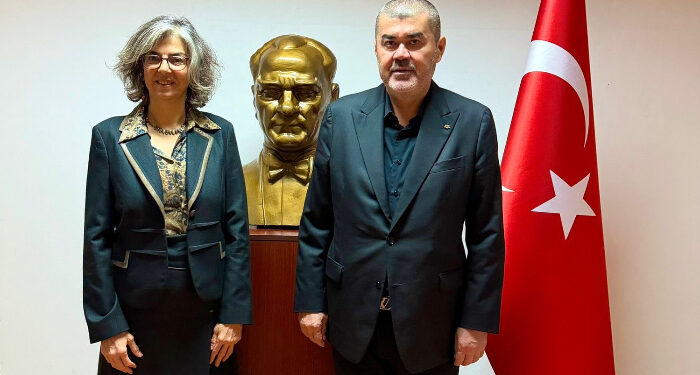 Președintele UDTTMR Gelil Eserghep, vizită la noul consul general al Turciei la Constanța, Derya Dingiltepe