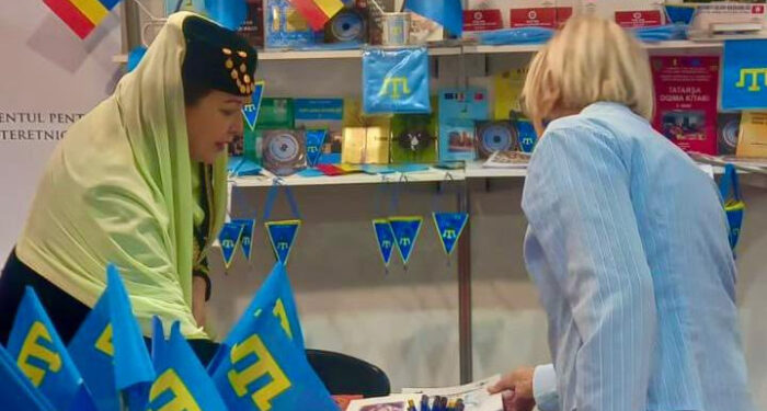 UDTTMR: Literatură cu și despre tătari la Târgul de carte “Gaudeamus Radio România” din București