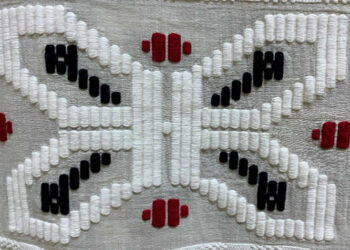 Țăranii dobrogeni au sărbătorit „ALEXIILE”, o sărbătoare a începuturilor, ziua în care șerpii ies din pământ