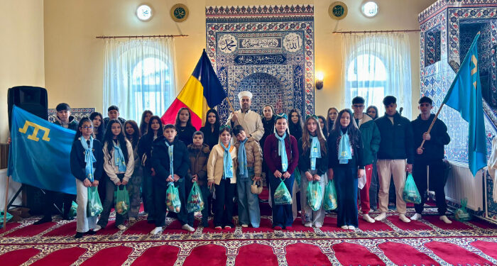 Elevii școlilor comunitare UDTTMR au readus colindul Elveda în comunitățile din Cobadin și Murfatlar